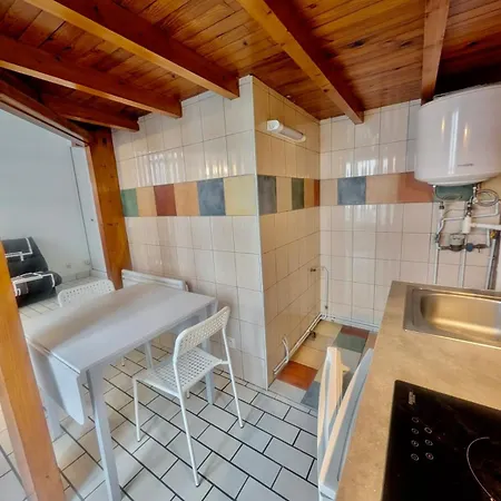 Appartement In Hyper Centre Close To Amenities *